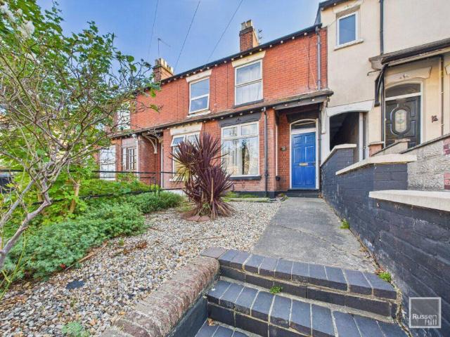 House for sale in Earlham Rise, Norwich