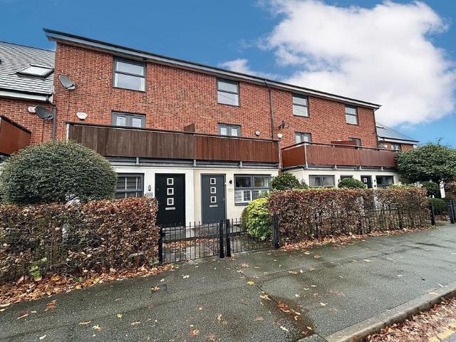 House for sale in Georgia, Greater Manchester