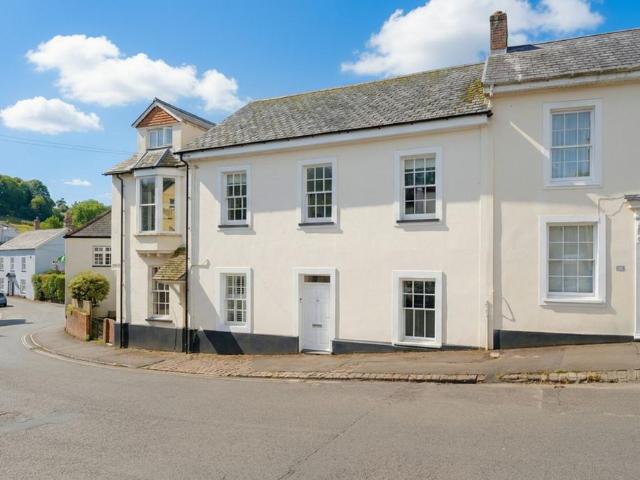 House for sale in Newton St Cyres, Devon