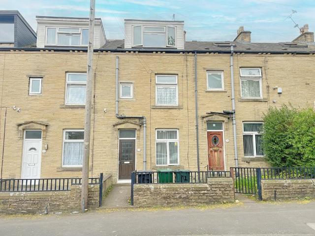 House for sale in West Bowling, West Yorkshire