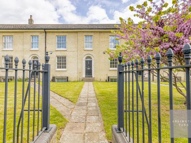 House for sale in Heigham Grove, Norwich
