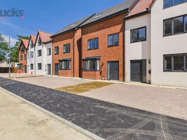 House for sale in Southcourt, Aylesbury