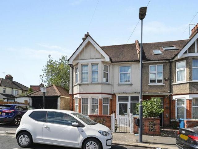 House for sale in Lane, Greater London