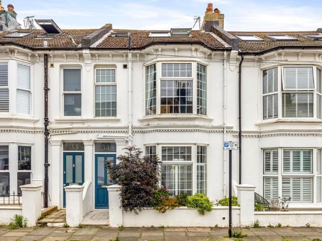 House for sale in Aldrington