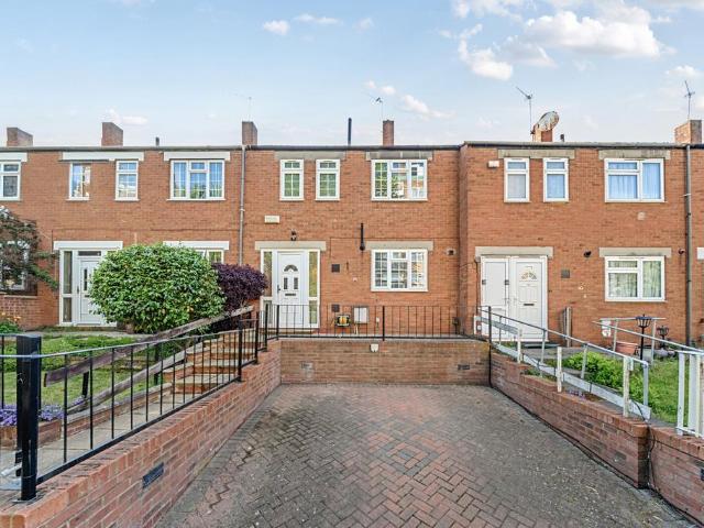 House for sale in East Dulwich, Greater London