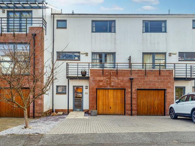 House for sale in Jordanhill, Scotland