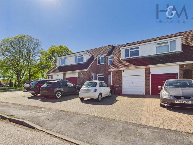 House for sale in Broadwater, Shephall