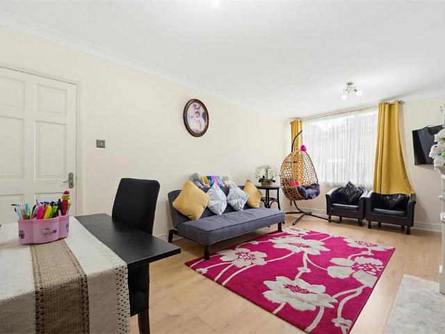 House for sale in London Borough of Ealing, Greater London