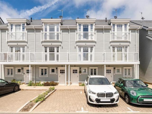 House for sale in Reading