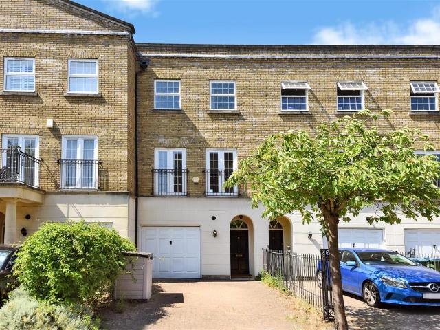 House for sale in Blackhills, Surrey
