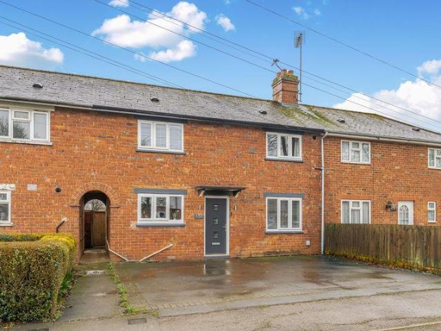 House for sale in Evershot, Oxfordshire
