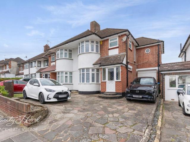 House for sale in New Eltham, Isle Of Man