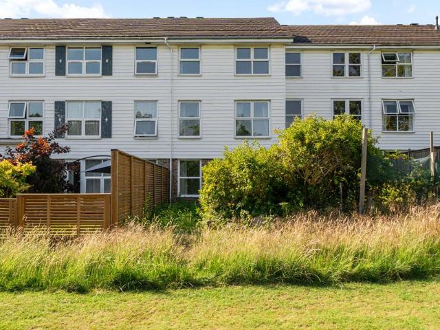 House for sale in Norbiton, Greater London