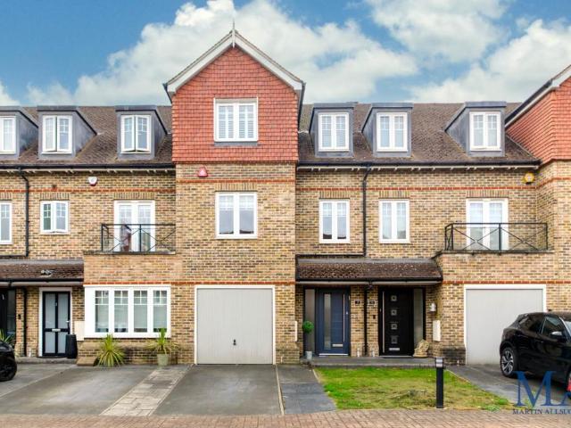 House for sale in Radlett, Hertsmere