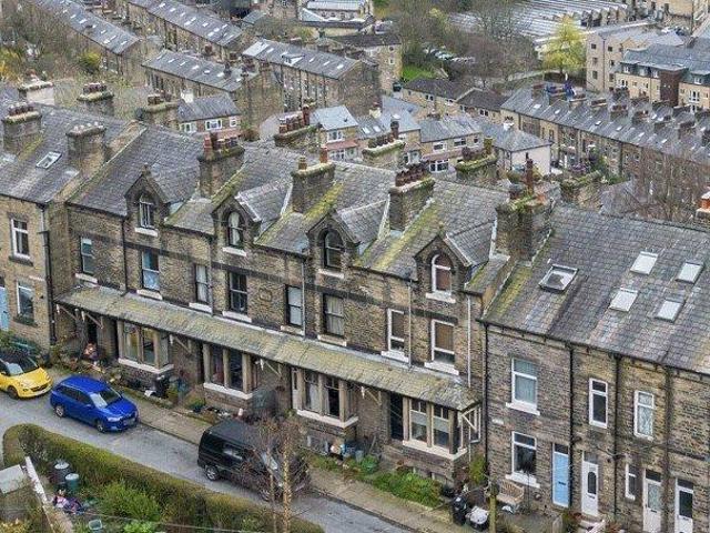 House for sale in Hebden Royd, Hebden Bridge