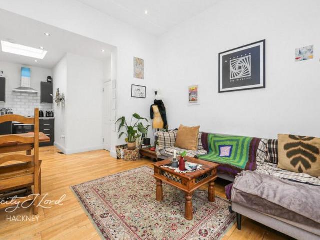 House for sale in Clapton, Lower Clapton