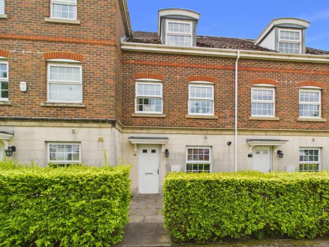 House for sale in Heathlands, East Sussex
