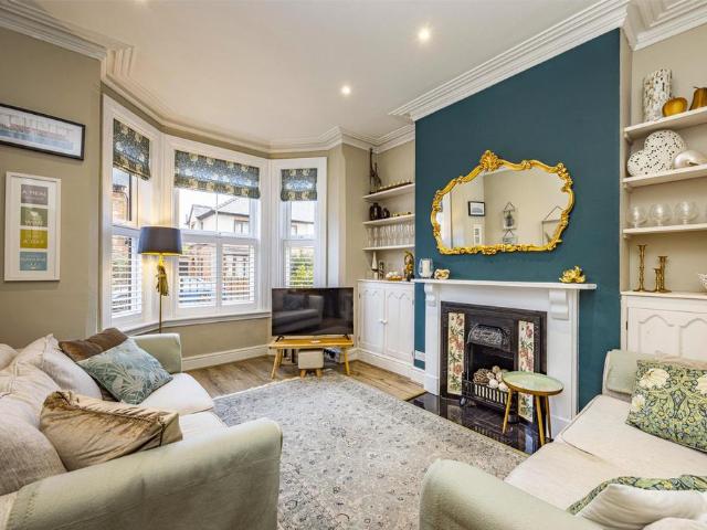 House for sale in New Town, Alverton