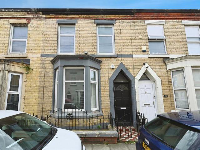 House for sale in Kensington, Calderstones