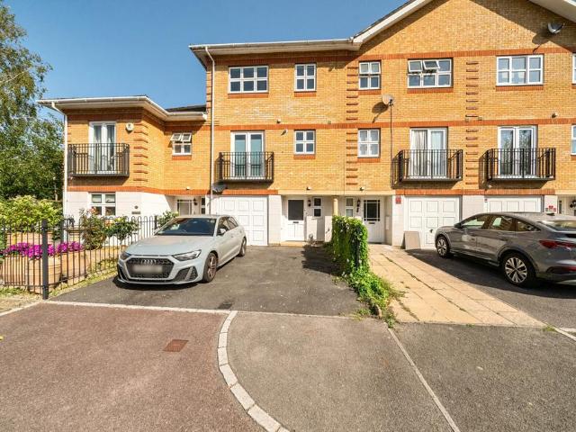 House for sale in Easthampstead, Bracknell