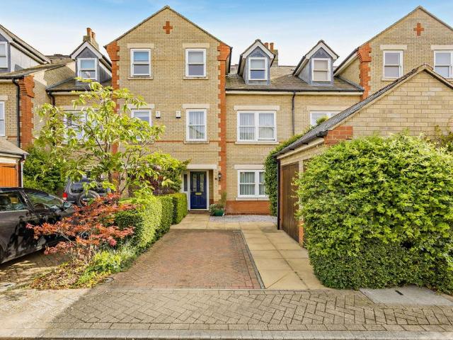 House for sale in Arbury, Cambridgeshire