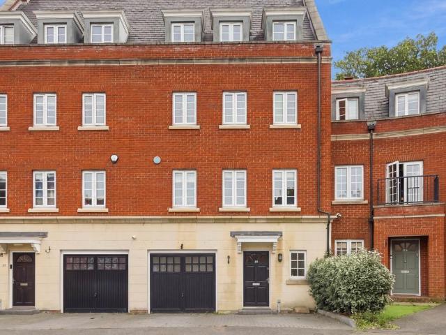 House for sale in Clements Park, Brentwood