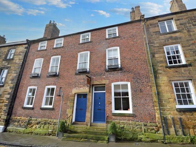 House for sale in Alnwick, Northumberland
