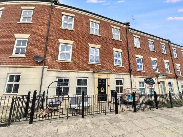 House for sale in Westoe, South Shields