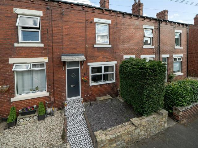 House for sale in Robin Hood, West Yorkshire