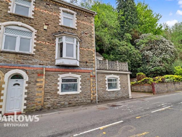 House for sale in Llanhilleth, Wales