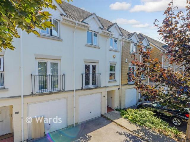 House for sale in Monks Orchard, Kent