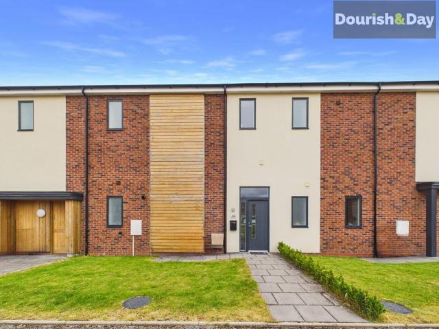 House for sale in Baswich, Staffordshire