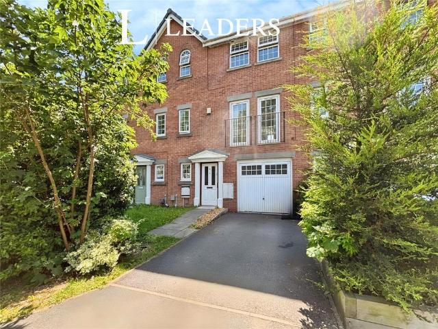 House for sale in Hood Manor, Warrington