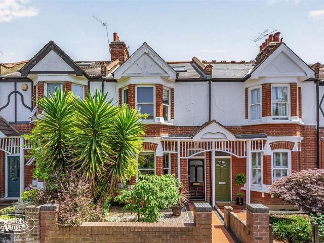 House for sale in London Borough of Ealing, Hanwell