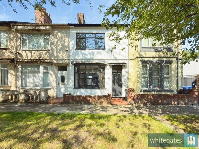 House for sale in Calderstones