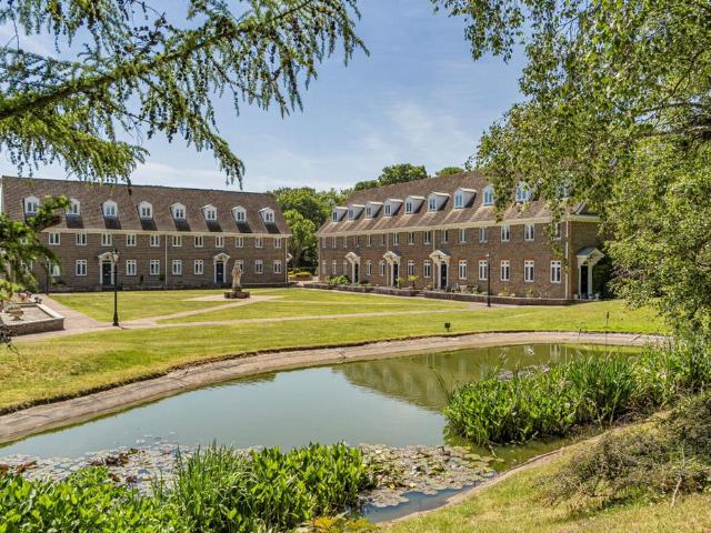 House for sale in Lavant, Littlecote