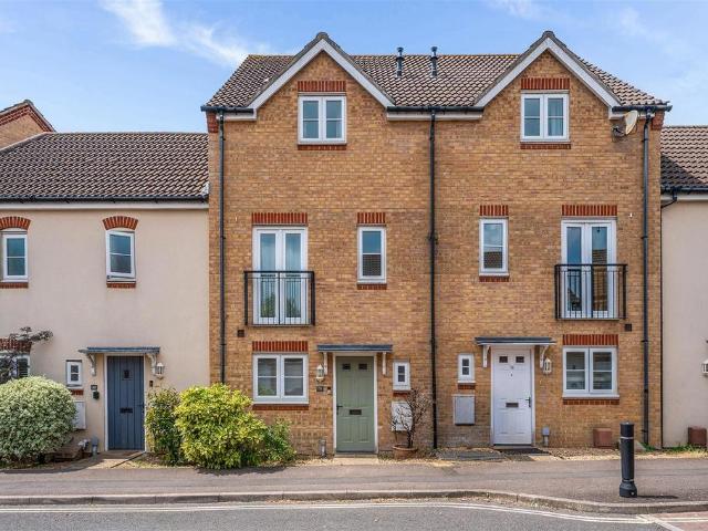 House for sale in Chichester, Littlecote