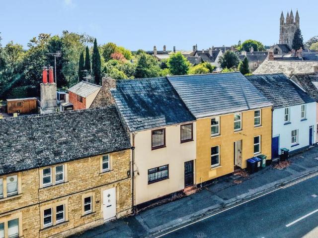 House for sale in Cricklade, Wiltshire