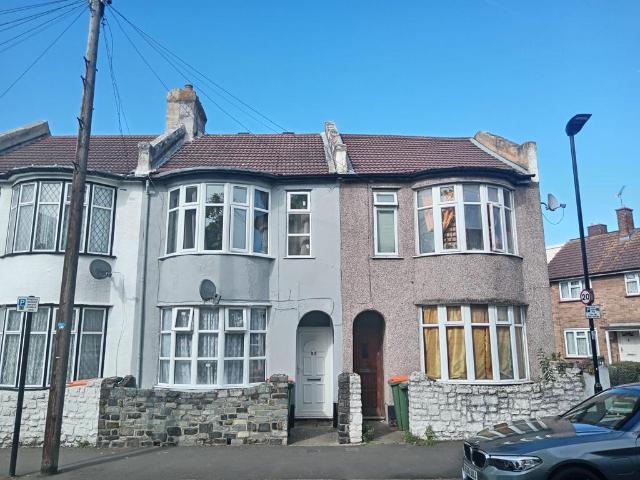House for sale in Canning Town, Greater London