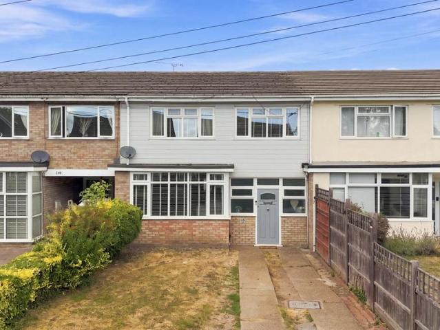 House for sale in Stroud Green, Barling