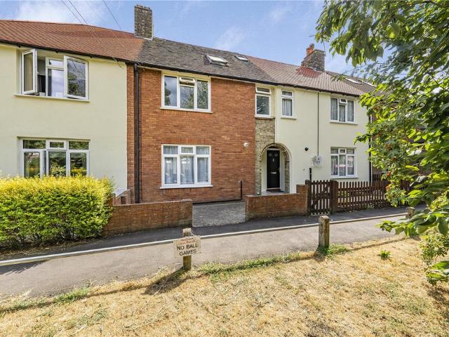 House for sale in Greater London