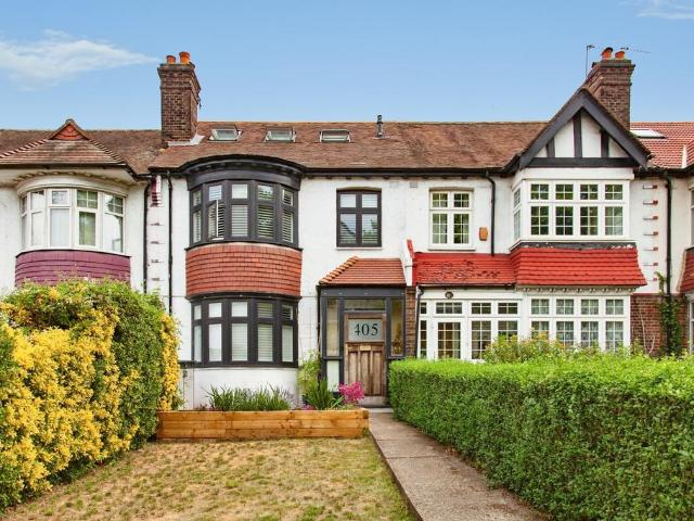 House for sale in Tulse Hill, Greater London