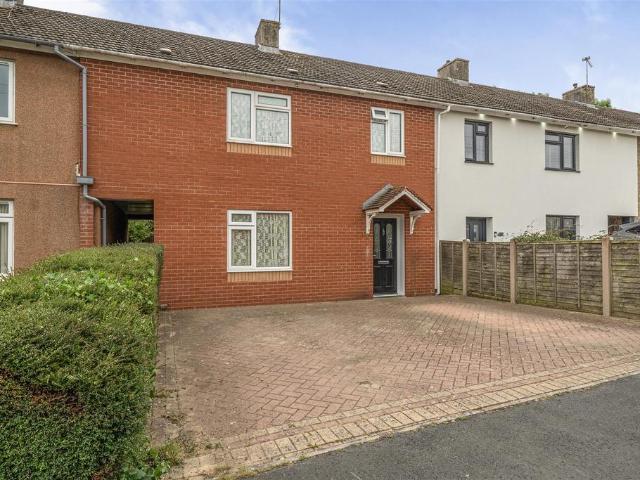 House for sale in Broomhill, Feckenham