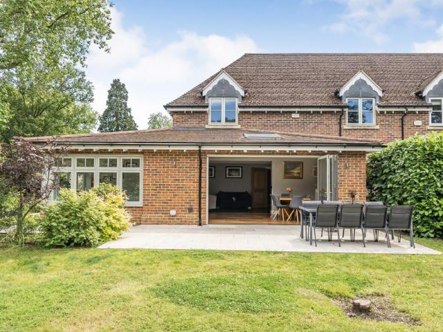 House for sale in Cranbourne, Winkfield