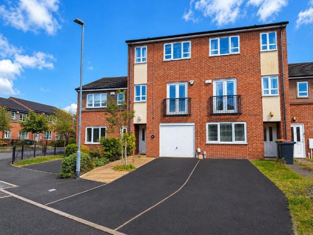 House for sale in Tanterton, Higher Bartle