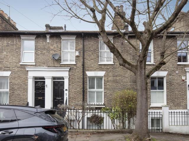 House for sale in Loughborough Junction, Greater London