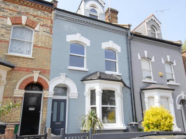 House for sale in Crouch End, Greater London