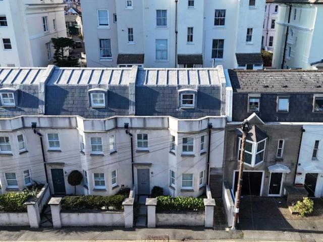 House for sale in Aldrington