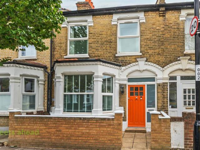 House for sale in London Borough of Croydon, Greater London