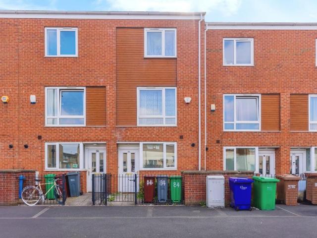 House for sale in Brunswick, Manchester